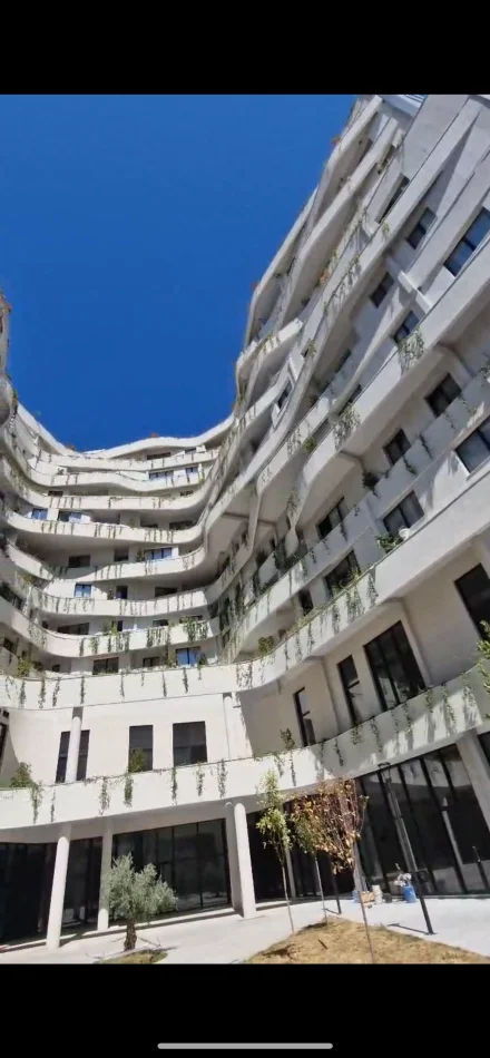 Tirane, jepet me qera apartament 1+1 Kati 5, 73 m² 700 € 