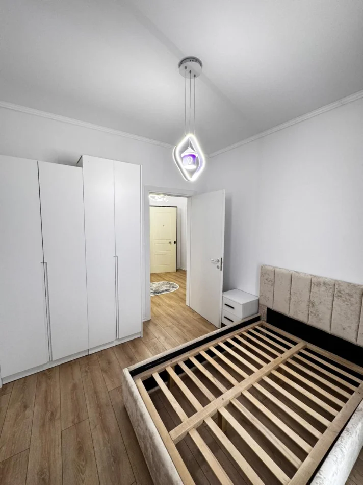 Tirane, shitet apartament 2+1 Kati 8, 81 m² 155.000 € 
