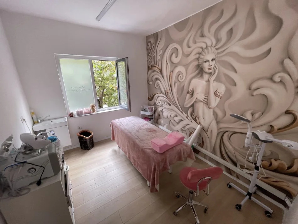 Tirane, jepet me qera apartament , 65 m² 750 € (Rruga e Kavajes)