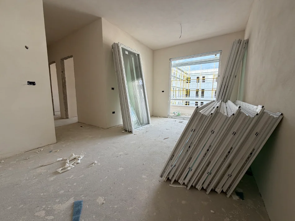 Tirane, shitet apartament 3+1 Kati 6, 99 m² 108.680 € (Univers City, QTU)