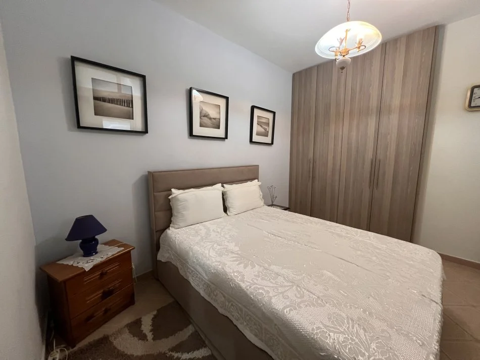 Tirane, shes apartament 2+1+Aneks+Ballkon Kati 2, 104 m² 132.000 € 