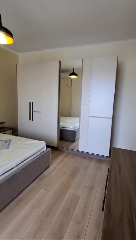 Durres, shitet apartament 2+1+Ballkon Kati 6, 140.000 € 