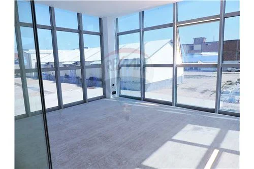 Durres, jepet me qera magazine Kati 0,