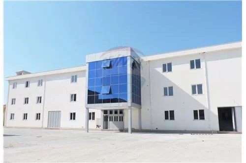 Durres, jepet me qera magazine Kati 0,