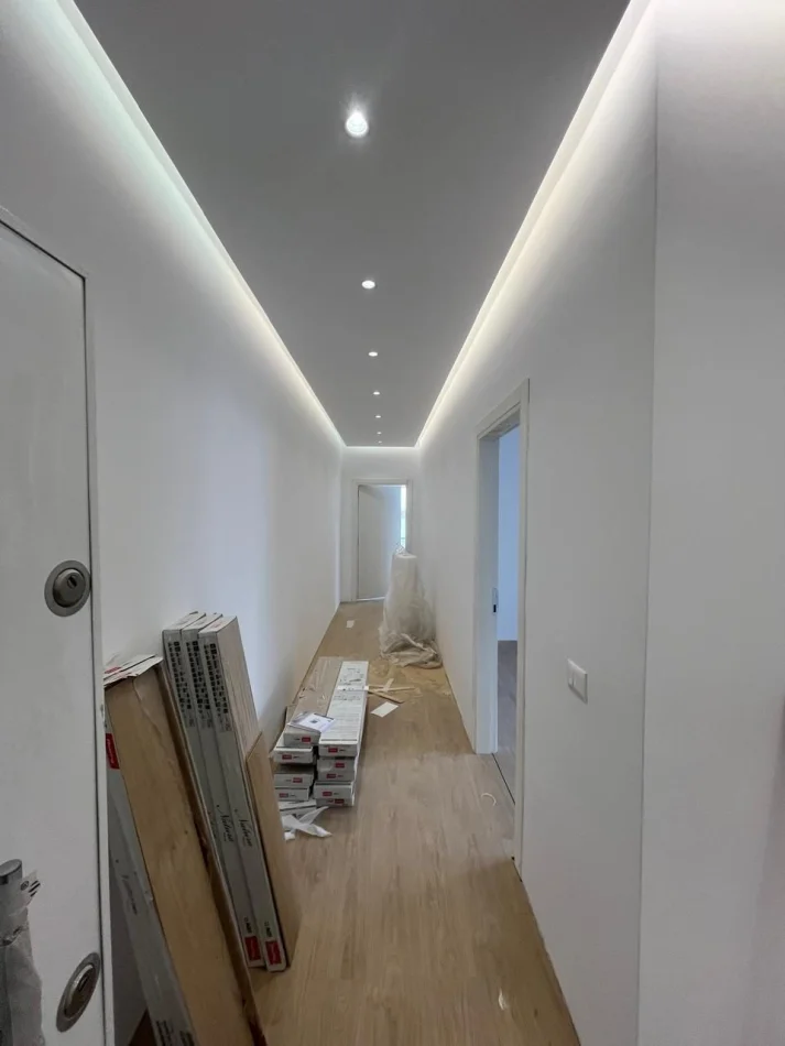 Tirane, jepet me qera apartament 2+1 Kati 4, 109 m² 600 € (Fresku)