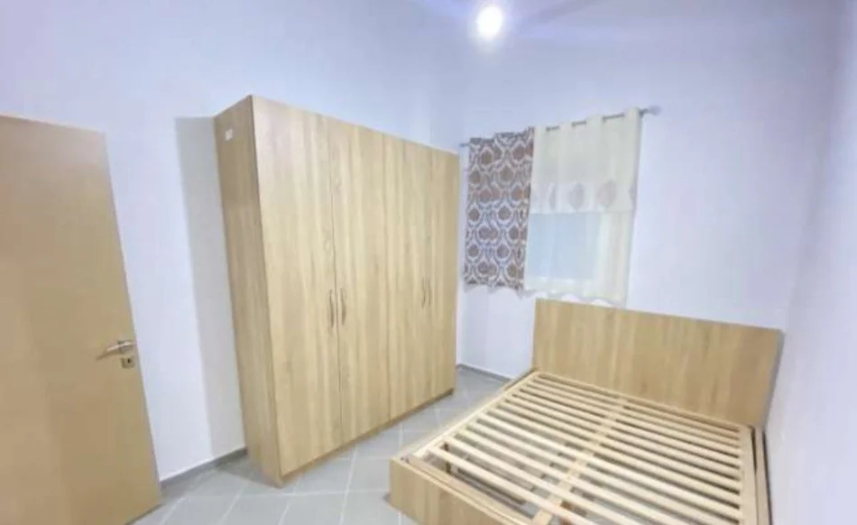 Tirane, jepet me qera apartament 1+1 Kati 1, 60 m² 350 € (Tregu Elektrik)