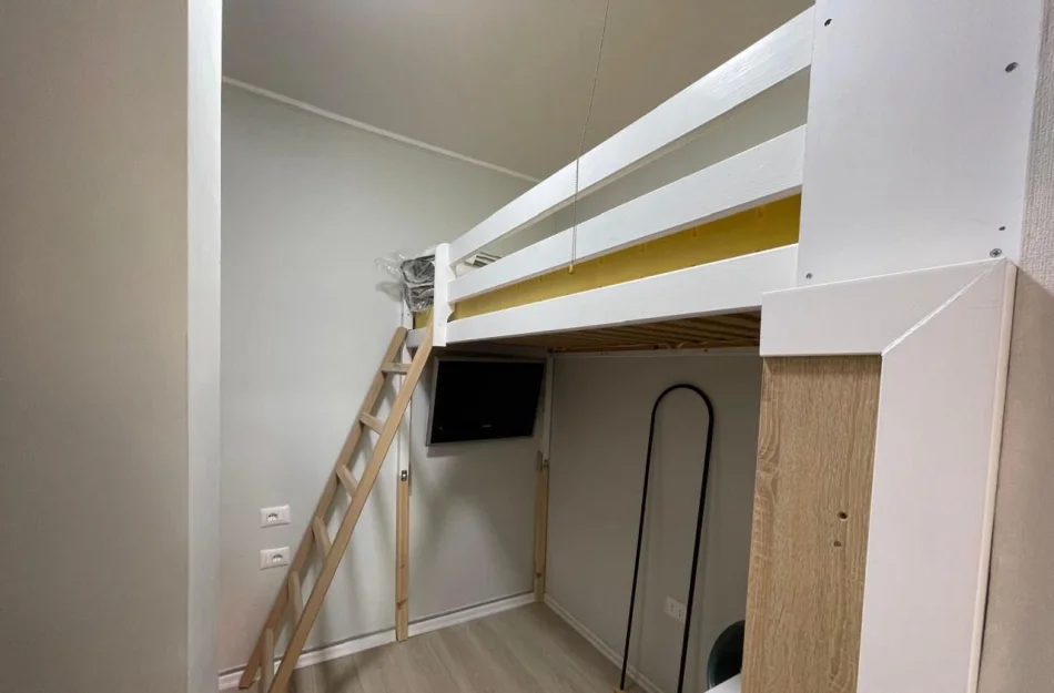 Tirane, jepet me qera apartament 1+1 Kati 5, 62 m² 650 € (Tregu Elektrik)