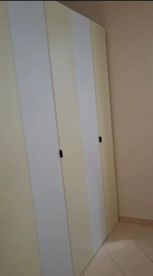 Tirane, jepet me qera apartament 1+1 Kati 3, 70 m² 400 € (Pas Globit Rruga Babe Rexha)