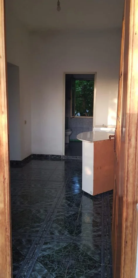 Tirane, jepet me qera apartament 2+1 Kati 2, 70 m² 450 € (Qytet Studenti)