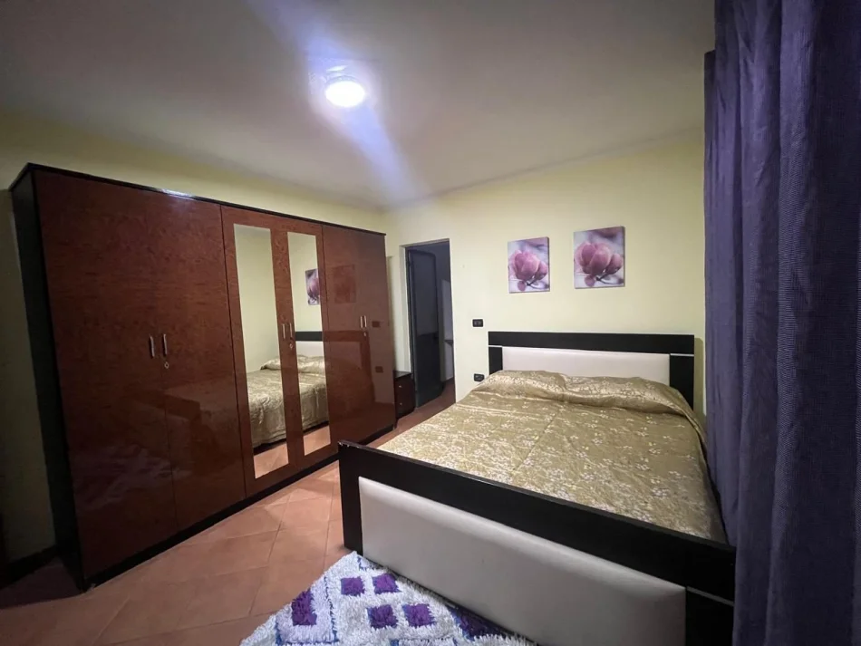Tirane, jepet me qera apartament 1+1 Kati 3, 60 m² 500 € (Rruga Haxhi Hysen Dalliu)
