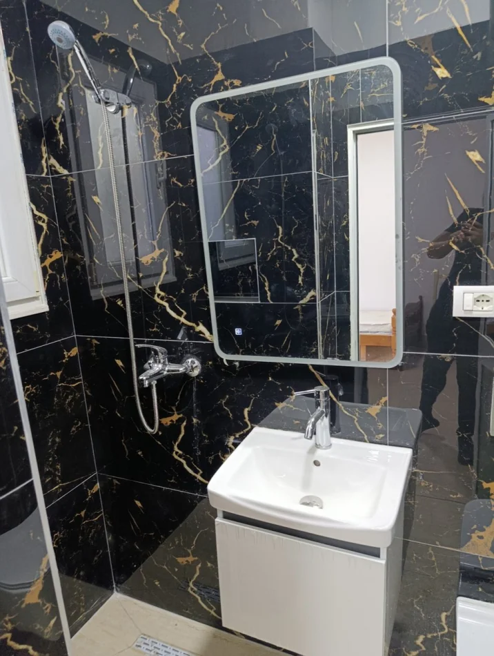 Tirane, jepet me qera apartament Studio Kati 2, 40 m² 250 € (Qyteti Studenti)