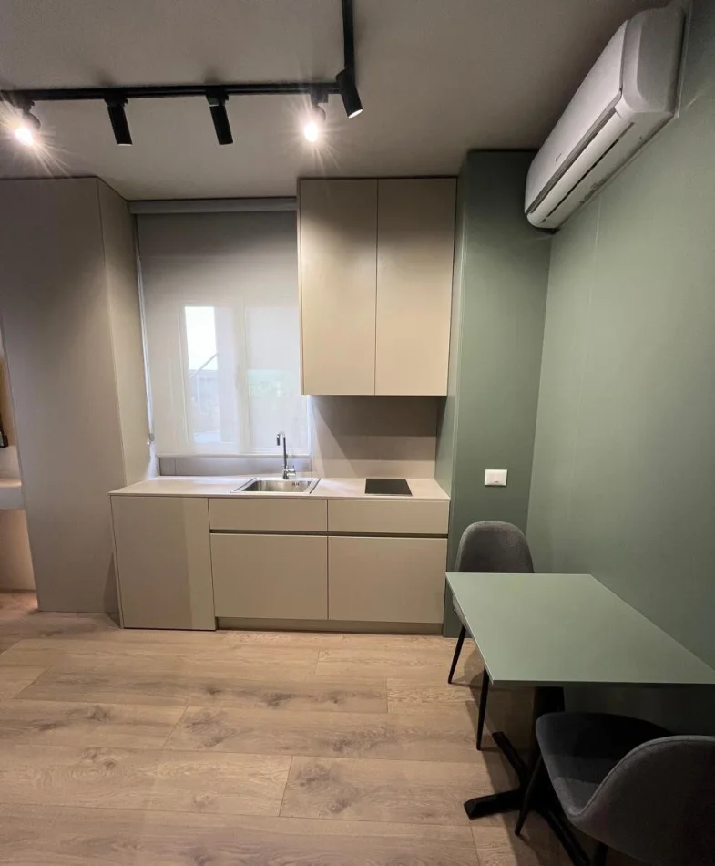 Tirane, shitet apartament Studio Kati 2, 95 m² 289.000 € (Stacioni i Trenit)