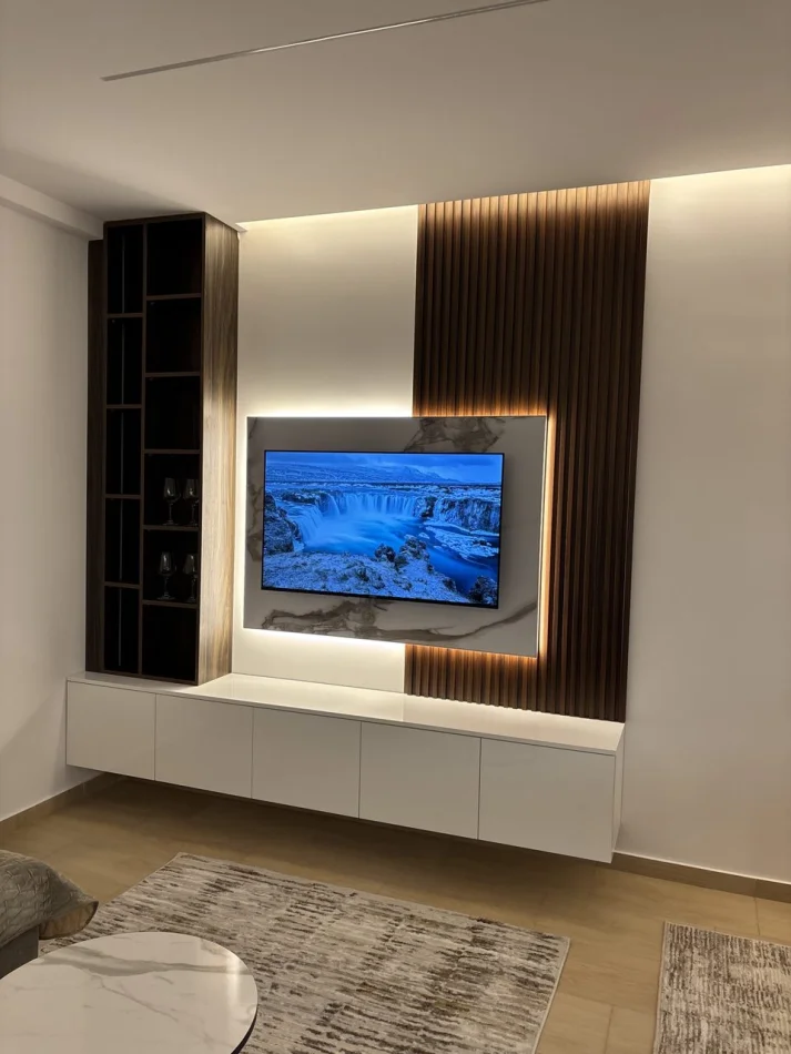 Tirane, jepet me qera apartament 1+1 Kati 4, 63 m² 800 € (Liqeni i Thatë)