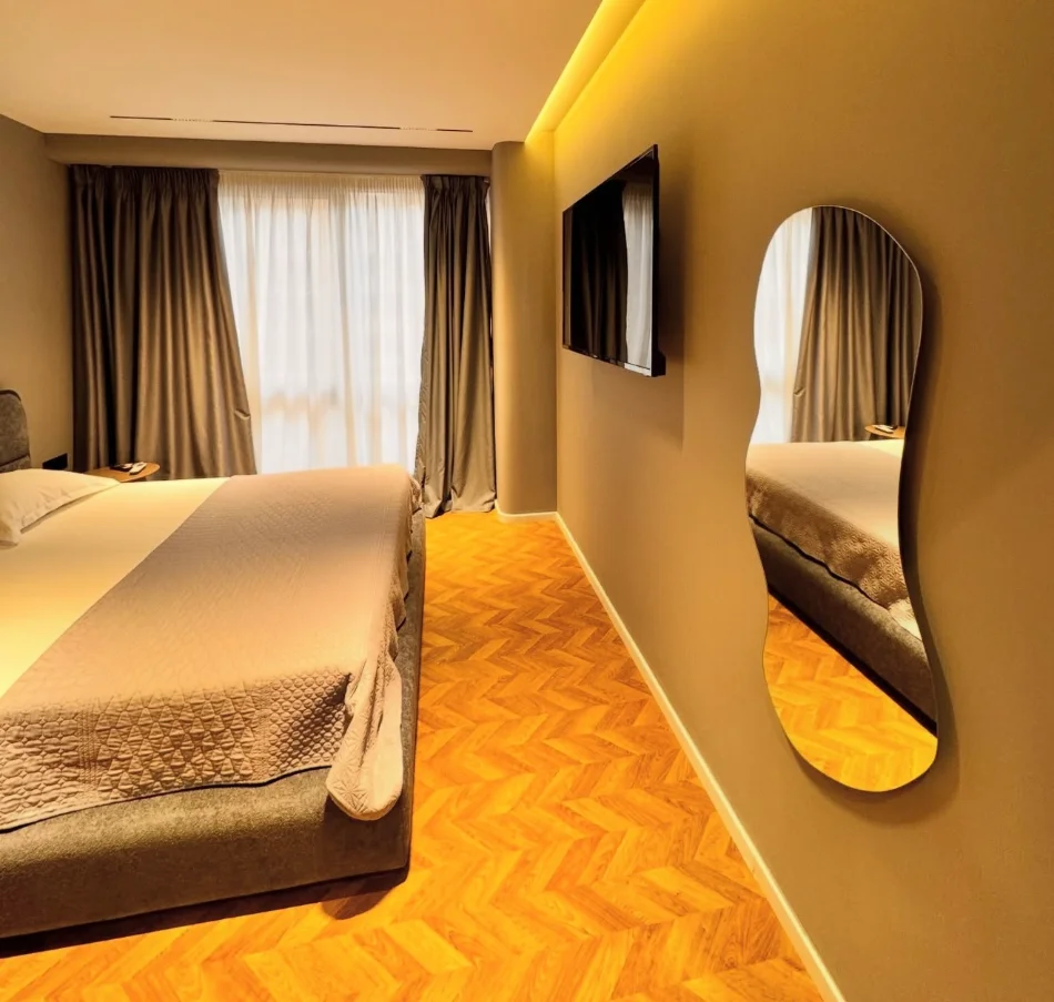 Tirane, jap me qera 2+1+Ballkon Kati 4, 500 € (Rrug kavaje)