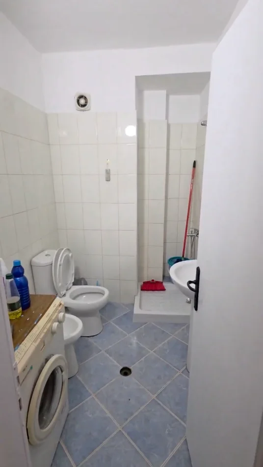 Durres, shitet apartament 1+1+Ballkon Kati 7, 57 m² 77.000 € 