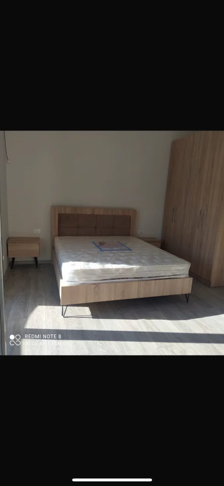 Tirane, jepet me qera apartament Kati 3, 32 m² 280 € (Rruga aleks caci)