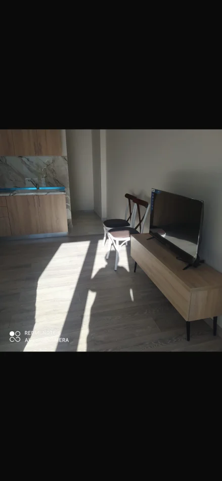 Tirane, jepet me qera apartament Kati 3, 32 m² 280 € (Rruga aleks caci)