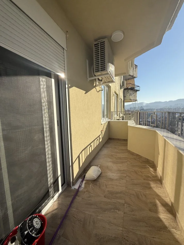 Mundesi ideale Investimi ✅Shiten 2 apartamente 1+1 te Ish Ekspozita Kati 10, 143 m² 400.000 € (Bulevardi gjergj fishta)