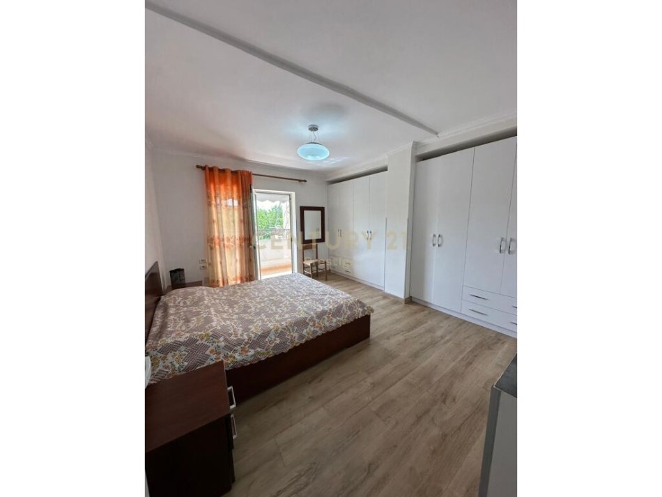 Tirane, shitet apartament 2+1 Kati 3, 76 m² 114,000 € (Brryli)