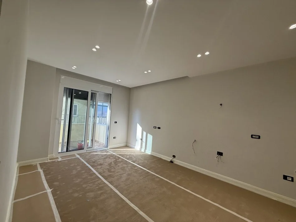 Mundesi ideale Investimi ✅Shiten 2 apartamente 1+1 te Ish Ekspozita Kati 10, 143 m² 400.000 € (Bulevardi gjergj fishta)