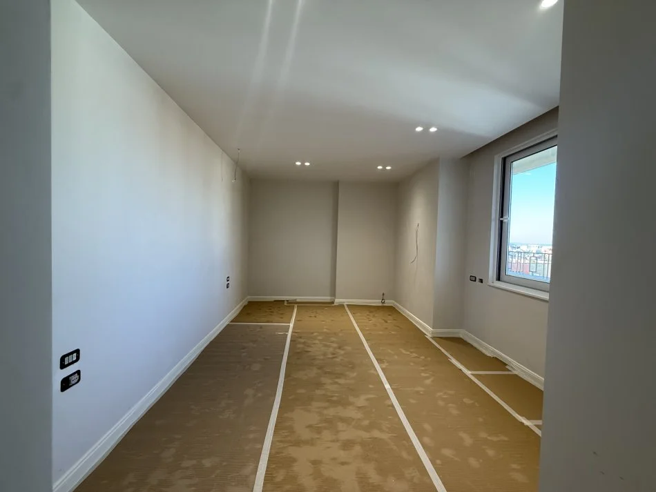 Mundesi ideale Investimi ✅Shiten 2 apartamente 1+1 te Ish Ekspozita Kati 10, 143 m² 400.000 € (Bulevardi gjergj fishta)