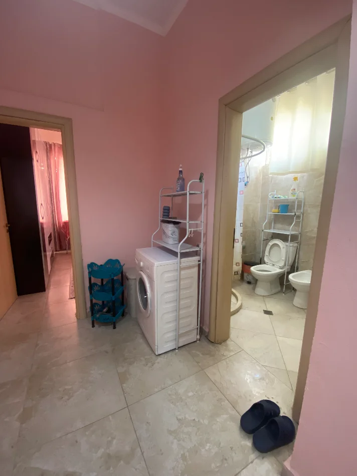 Durres, jepet me qera apartament 1+1 Kati 1, 50 m² 300 € 