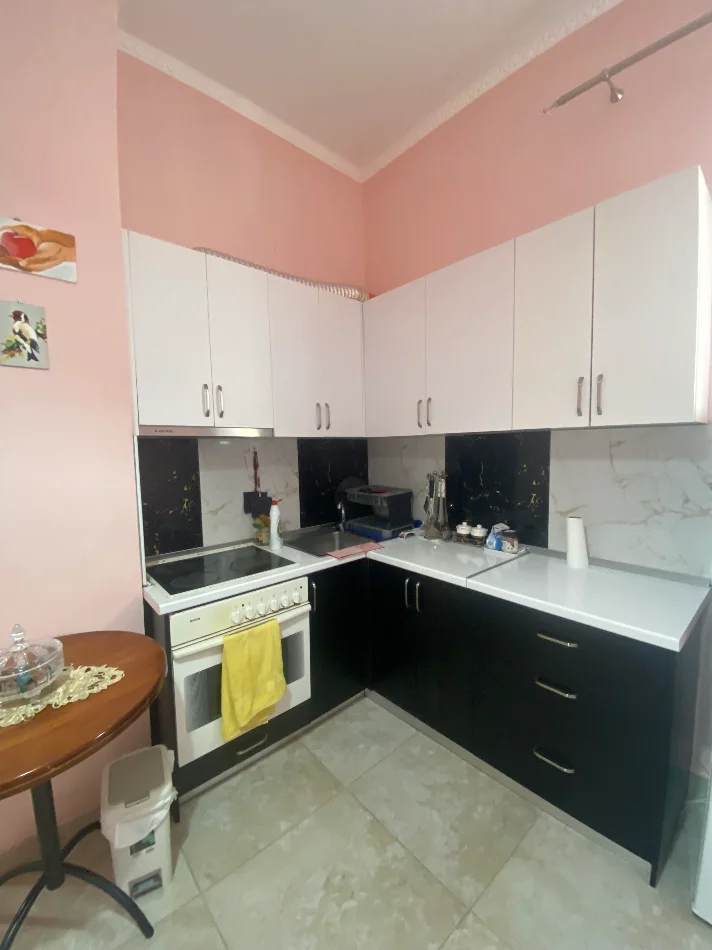 Durres, jepet me qera apartament 1+1 Kati 1, 50 m² 300 € 