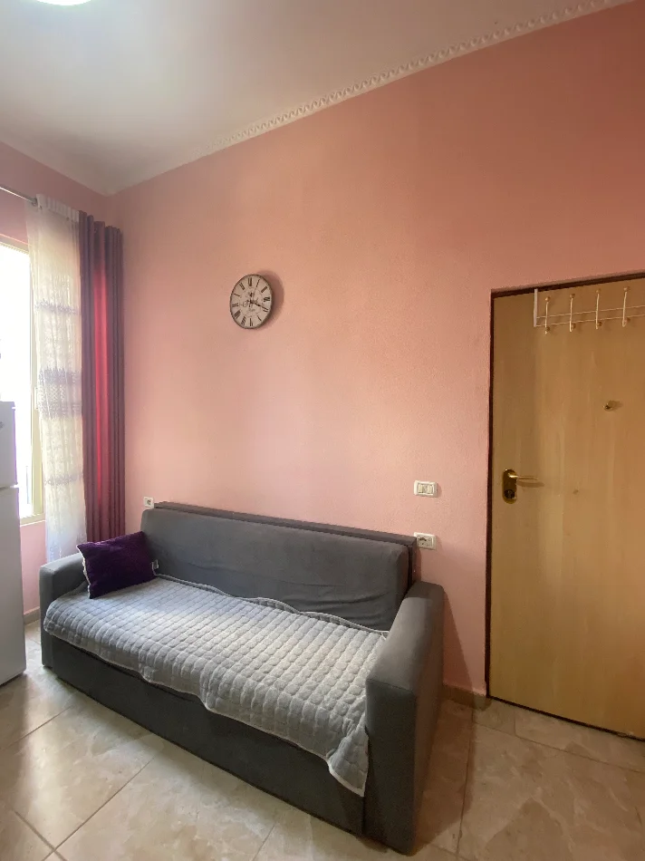 Durres, jepet me qera apartament 1+1 Kati 1, 50 m² 300 € 
