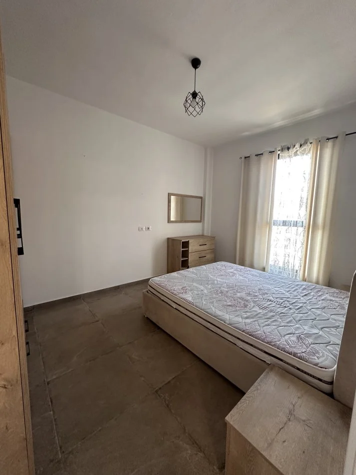 Tirane, shitet apartament 1+1+Ballkon Kati 5, 60 m² 89.000 € (SHITET APARTAMENT 1+1 TIRANA NEW ENTRY 1)