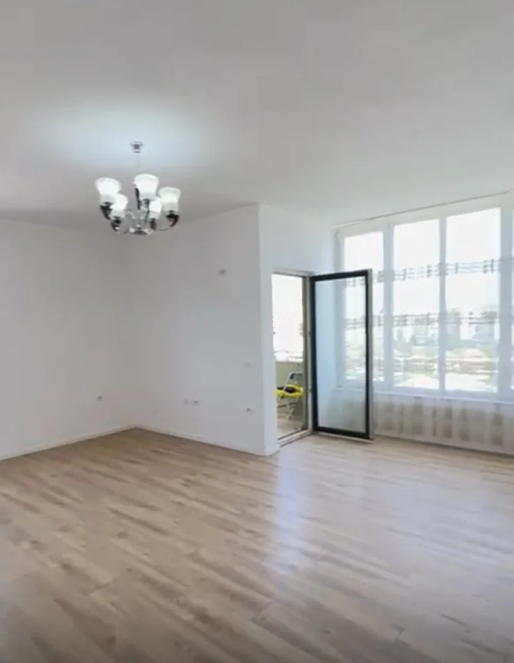 Tirane, shitet apartament 1+1 Kati 9, 65 m² 87.000 € (Rruga Besim Alla)