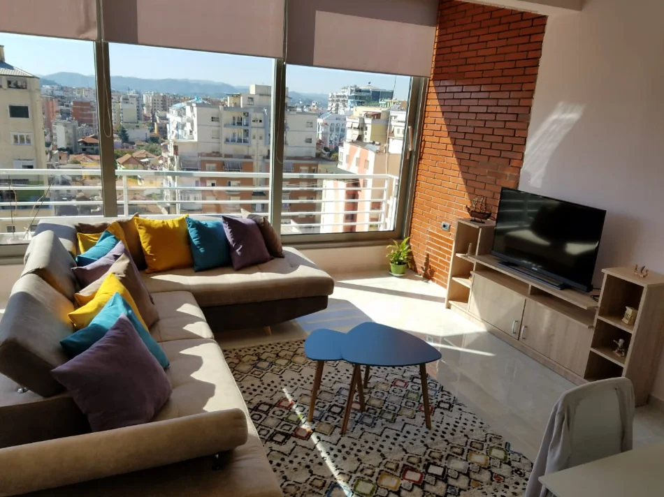 Tirane, jepet me qera apartament 1+1 Kati 9, 71 m² 600 € (Myslym Shyr, rruga Islam Alla)