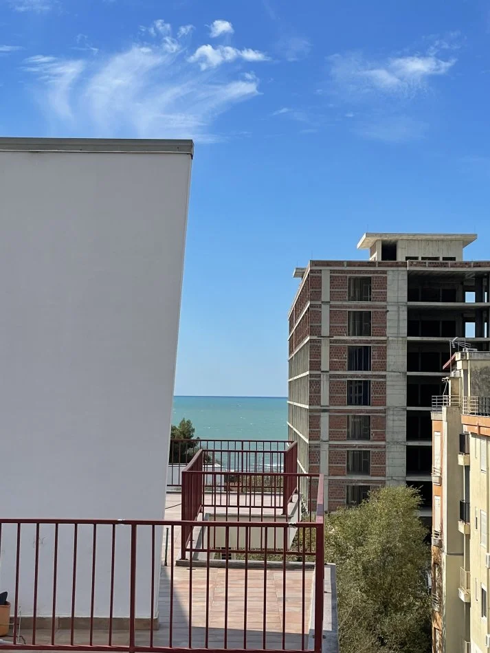 Durres, shitet apartament 1+1+Ballkon Kati 4, 79 m² 70.000 € (golem)