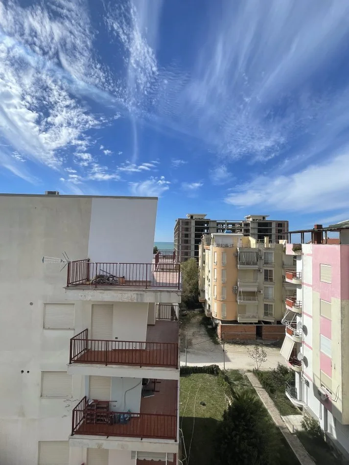 Durres, shitet apartament 1+1+Ballkon Kati 4, 79 m² 70.000 € (golem)