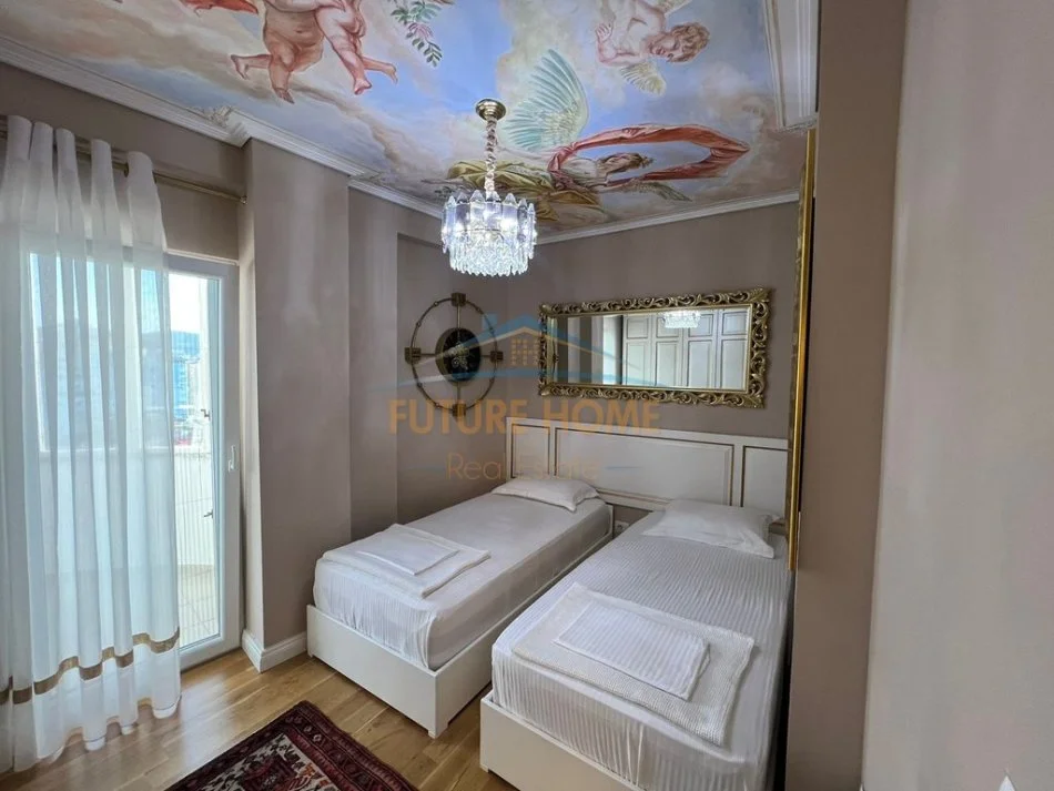Tirane, jepet me qera apartament 2+1+Ballkon Kati 10, 73 m² 1.050 € (Myslym shyri)