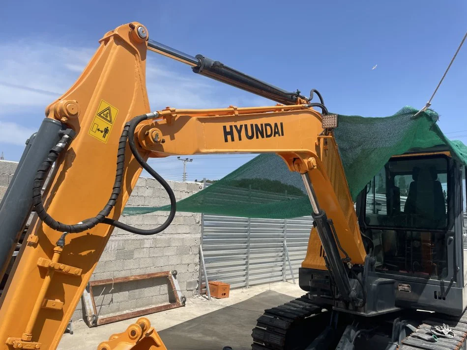 Greqi, shes HYUNDAI 2016 , 20.500€