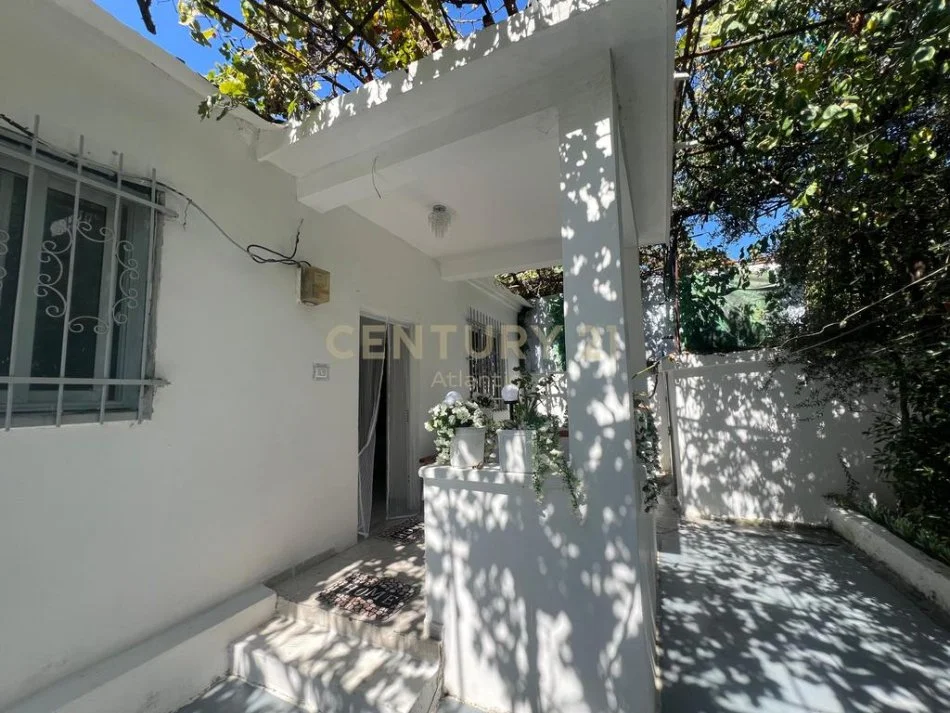 Durres, shitet shtepi 1+1 Kati 0, 50 m² 57.000 € 