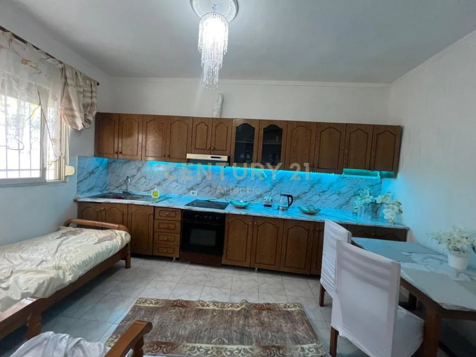 Durres, shitet shtepi 1+1 Kati 0, 50 m² 57.000 € 