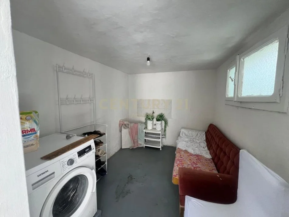 Durres, shitet shtepi 1+1 Kati 0, 50 m² 57.000 € 