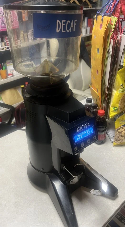 Greqi, ofroj Mulli kafeje Mulli kafeje ekspresi , profesional .