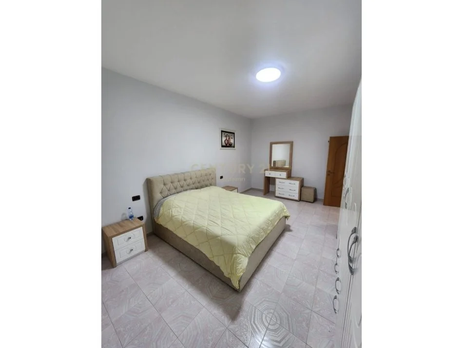 Durres, jap me qera apartament 1+1 Kati 1, 66 m² 420 € 