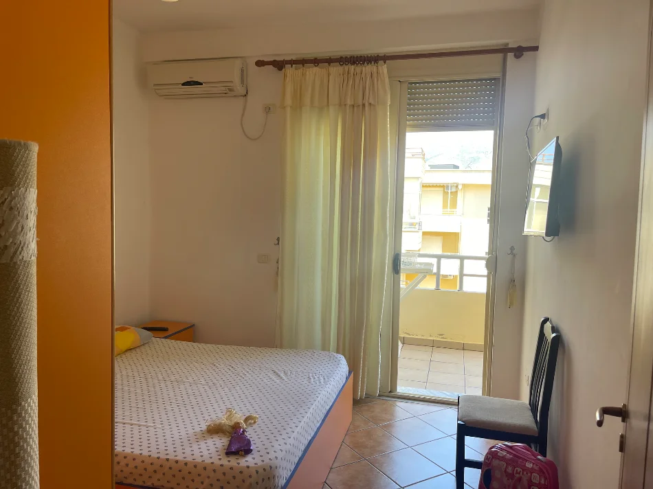 Radhime - Orikum, jap me qera apartament 1+1 Kati 5, 45 m² 