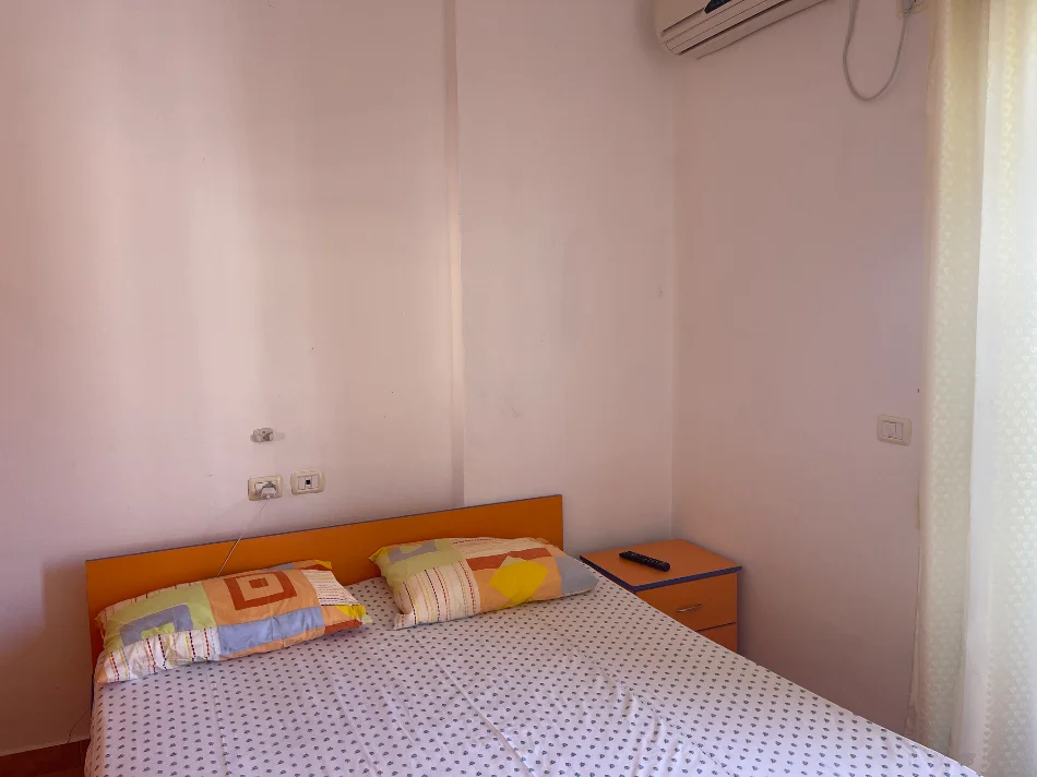 Radhime - Orikum, jap me qera apartament 1+1 Kati 5, 45 m² 
