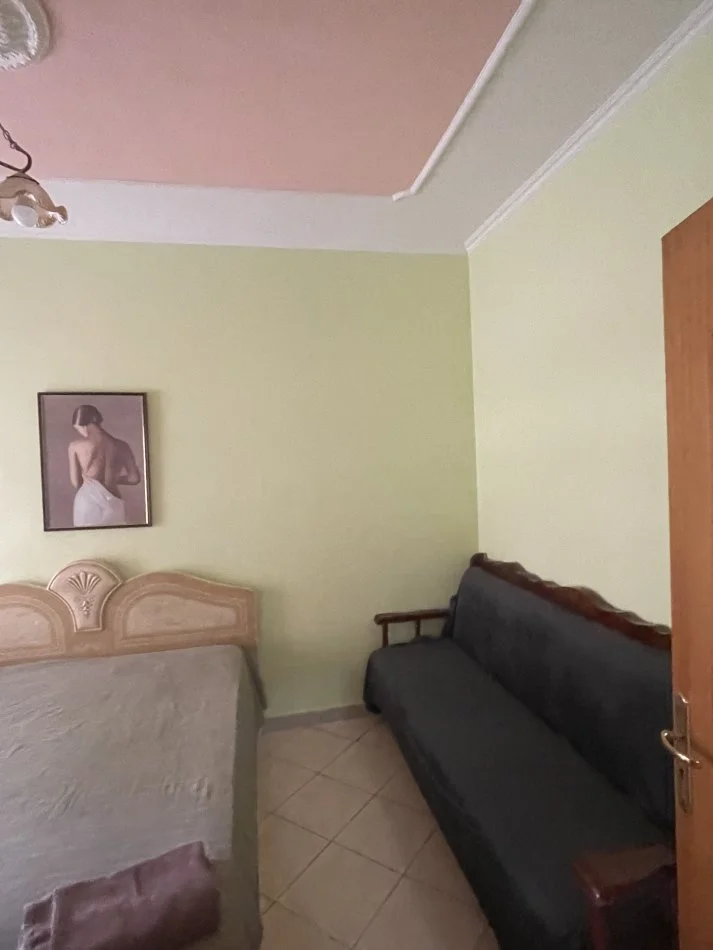 Durres, jepet me qera apartament 1+1+Ballkon Kati 1, 75 m² 300 € (golem)