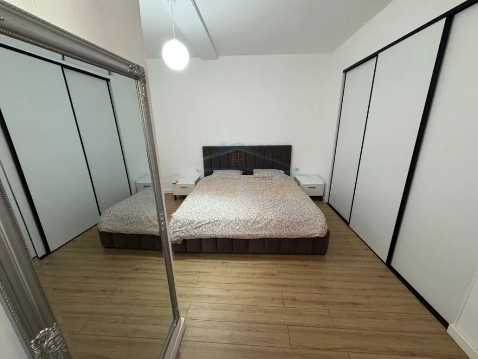 Tirane, shitet apartament 1+1+Ballkon Kati 3, 84 m² 128.000 € (Vasil Shanto)