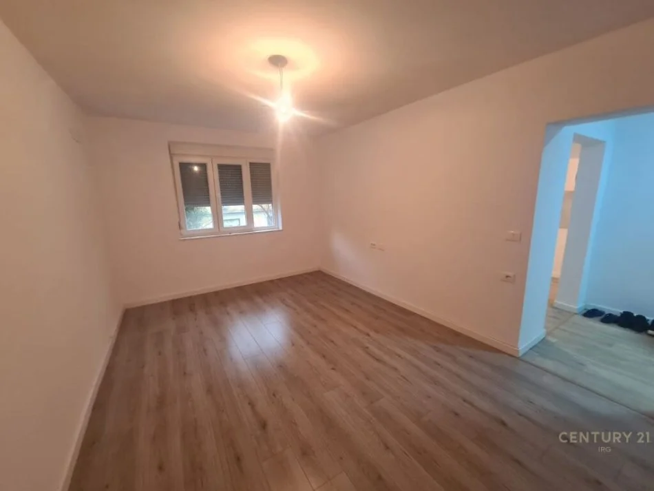 Tirane, jepet me qera apartament 2+1 Kati 2, 73 m² 500 € (Stadiumi Dinamo)