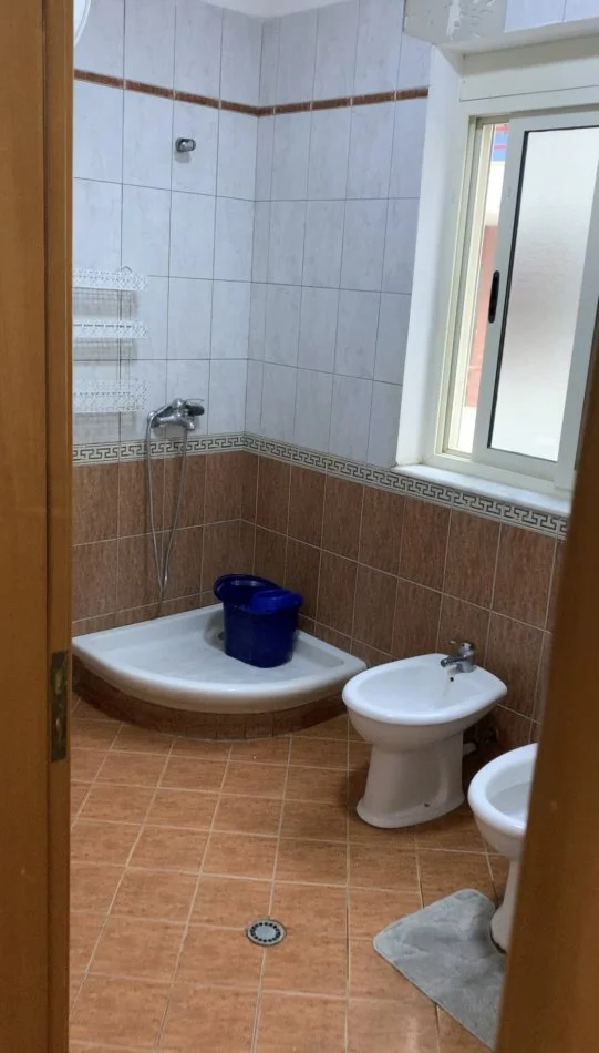 Golem, apartament ne plazh 40€ nata