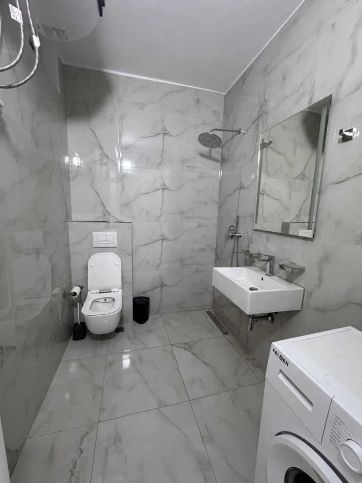 Golem, jepet me qera apartament+verande | Penthouse 1+1+Ballkon Kati 4, 90 m² 800 € 