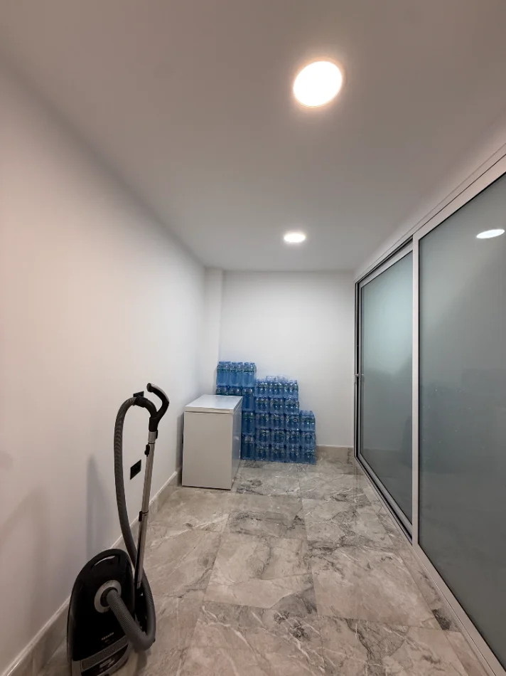 Tirane, shitet Vile Vile 3 Katshe , 400 m² 1.800.000 € (Primavera Residence, Liqeni i Thatë)