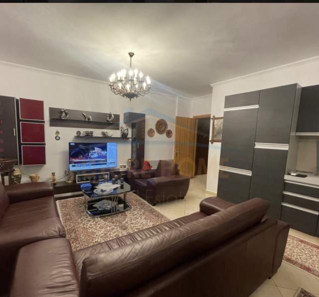 Tirane, shitet apartament 3+1+BLK Kati 4, 120 m² 150.000 Euro