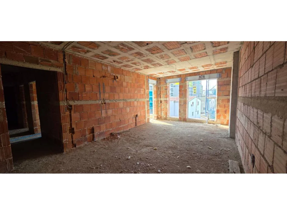 Tirane, shitet apartament 2+1 Kati 4, 102 m² 115.000 € 